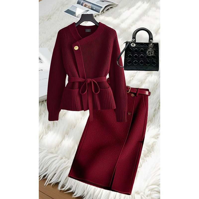 가을 세트 여성의 2024 새로운 플러스 사이즈 여성의 우아한 하이 엔드 니트웨어 패션 아름다운 스커트 투피스 세트