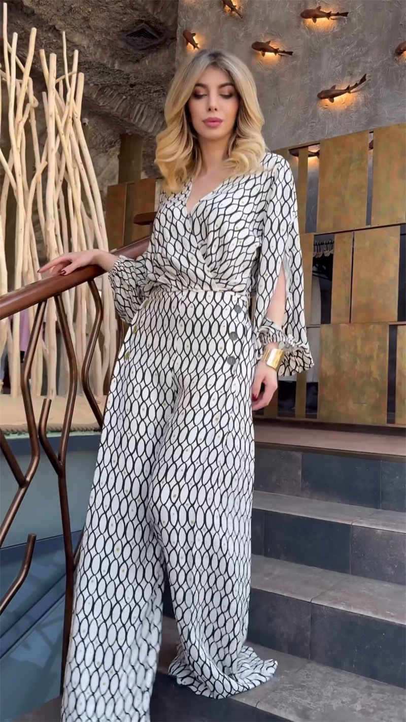 Holiday Occasion V Neck Neckline Loose Fit Type Holiday Women's Casual Waves Spandex Polyester Printing Pant Co-ord Set Pants Sets
