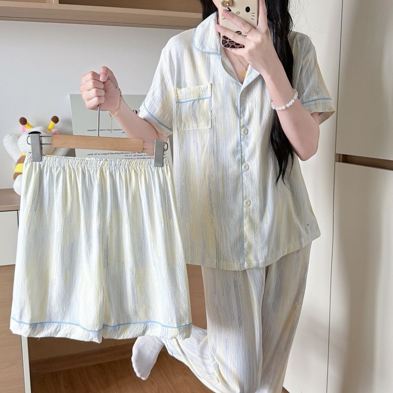 Nube de algodón de tres piezas nuevo pijama de mujer adorable con solapa de manga corta pantalones cortos pantalones largos set de ropa para el hogar