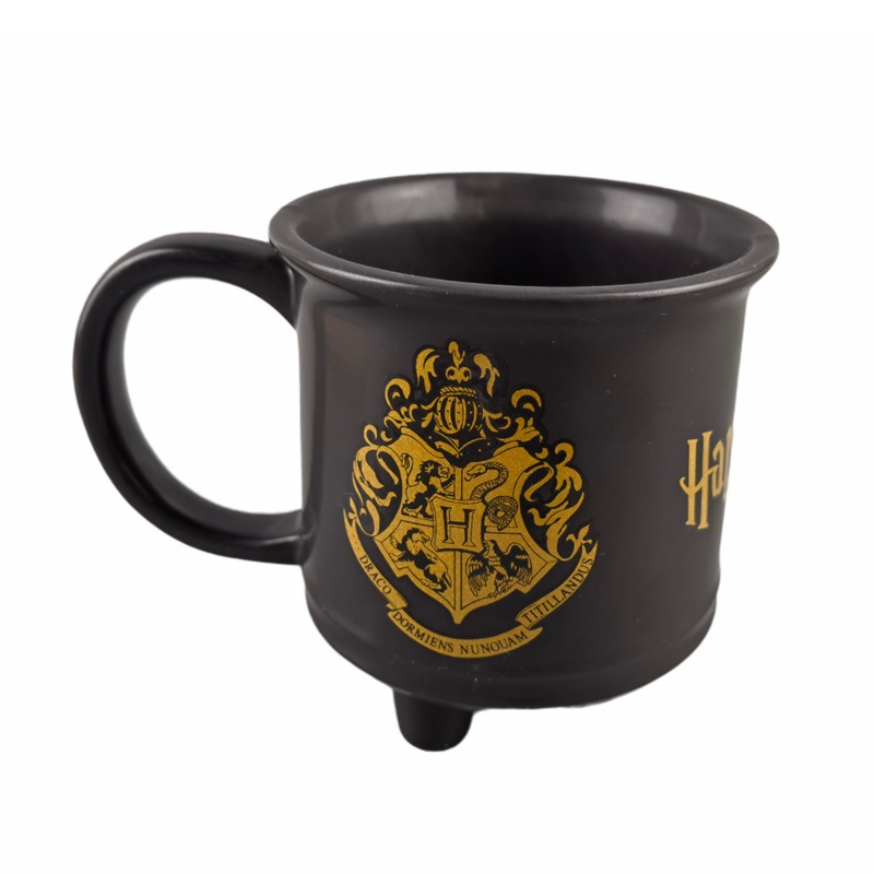 Selección estricta taza de café negra con pies Harry Potter triangular olla de cerámica taza incenso molde de taza de marca taza de agua de animación