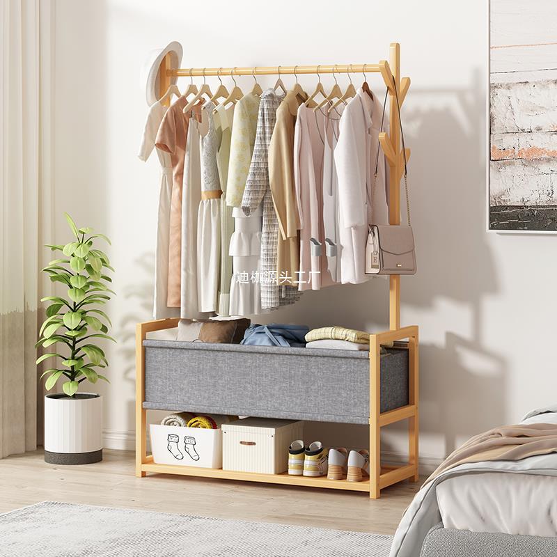 Perchero, dormitorio de piso a piso, ropa de cama, almacenamiento, perchero de madera maciza, estante, dormitorio, casa de alquiler