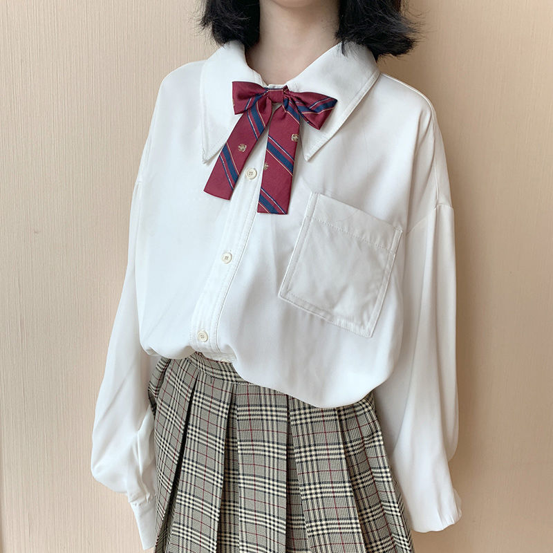 흰색 셔츠
