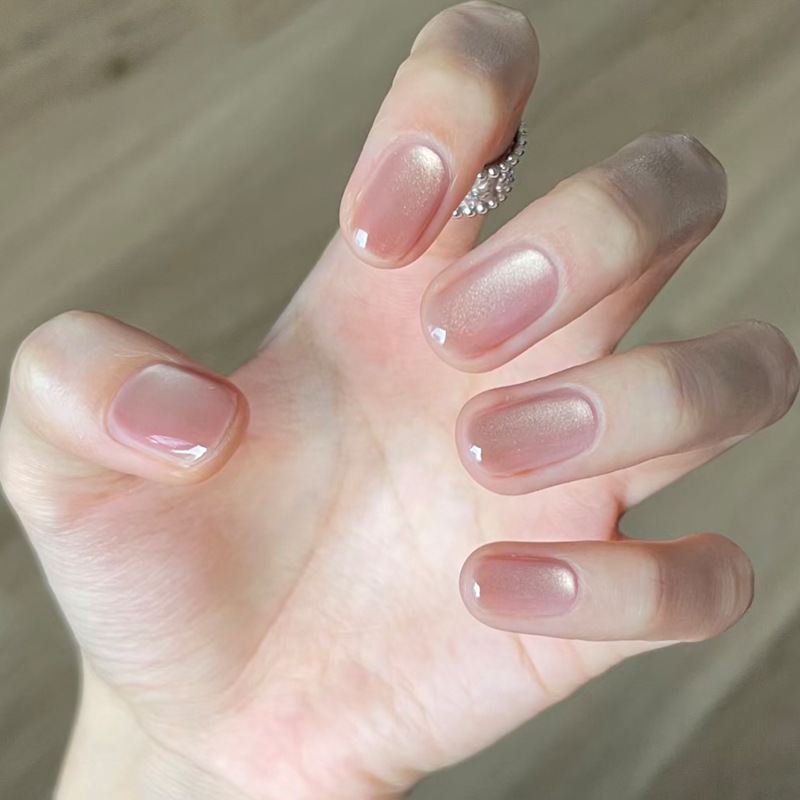 2026 New Style Short Wearable Nails, Gentle Nude Color Cat-Eye Nail Tips, Phototherapy, Brightening Effect, Simple and Versatile Fake Nails 2026 New Style Short Wearable Nails, Gentle Nude Color Cat-Eye Nail Tips, Phototherapy, Brightening Effect, Simple and Versatile Fake Nails