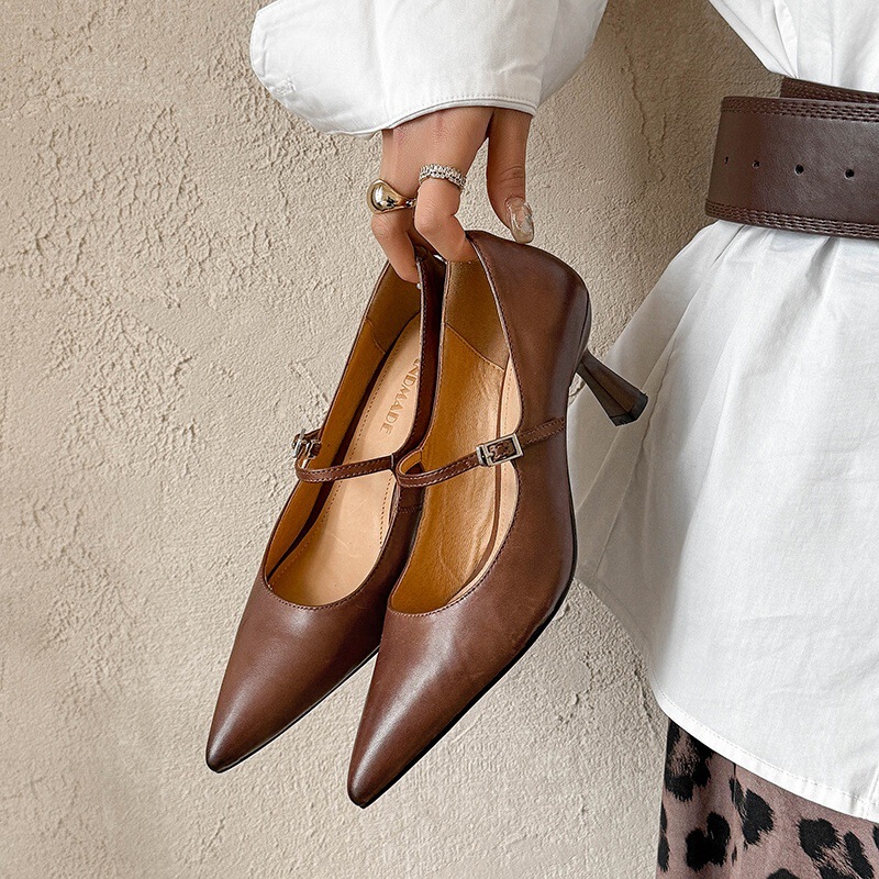 Returnable Mary Jane Shoes in Various Sizes, 2025 Spring New Women's Shoes, Pointed Toe Stiletto High Heels, Retro Shallow Mouth Single Shoes Returnable Mary Jane Shoes in Various Sizes, 2025 Spring New Women's Shoes, Pointed Toe Stiletto High Heels, Retro Shallow Mouth Single Shoes