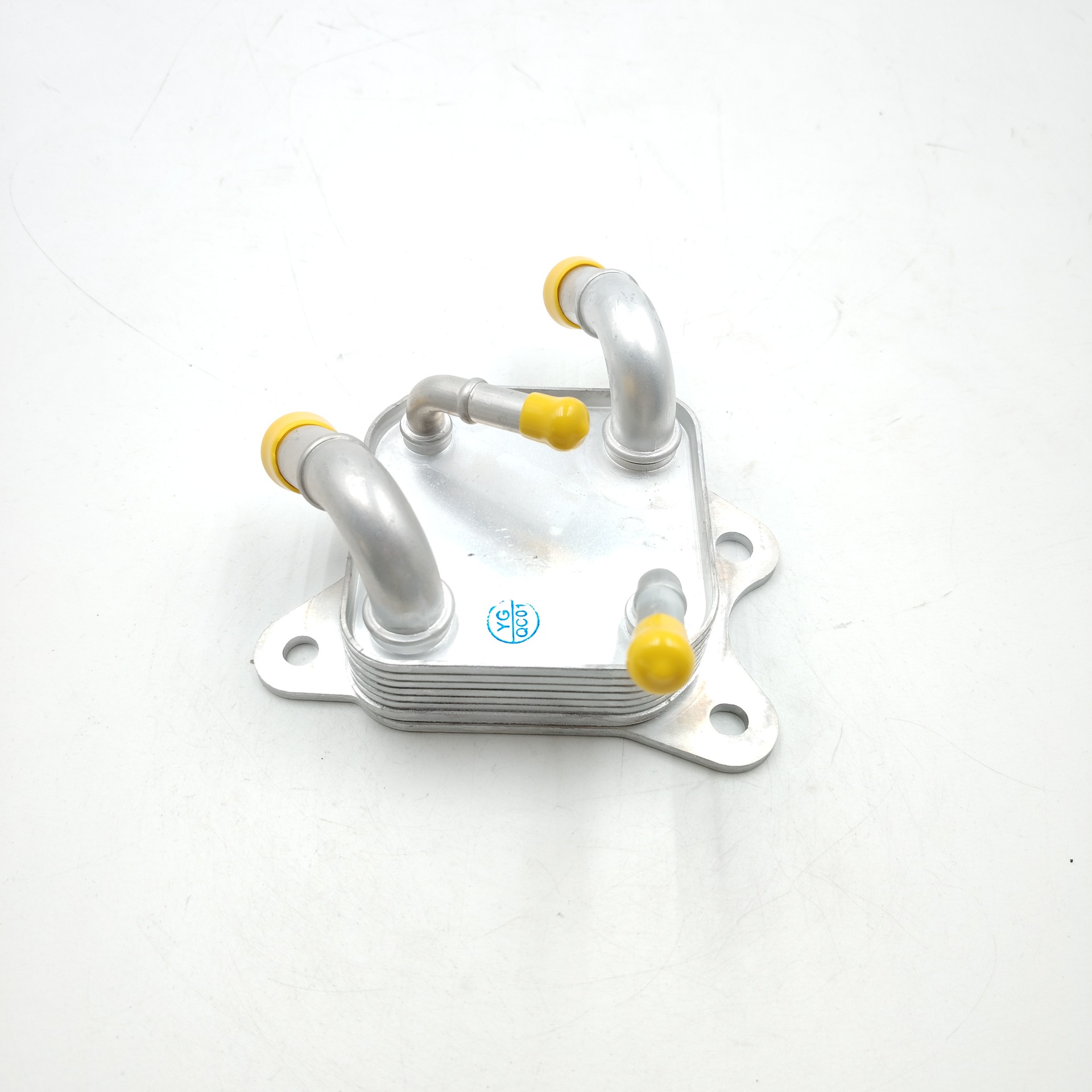 33493-06021 is suitable for Nissan engine oil cooler 3349306021