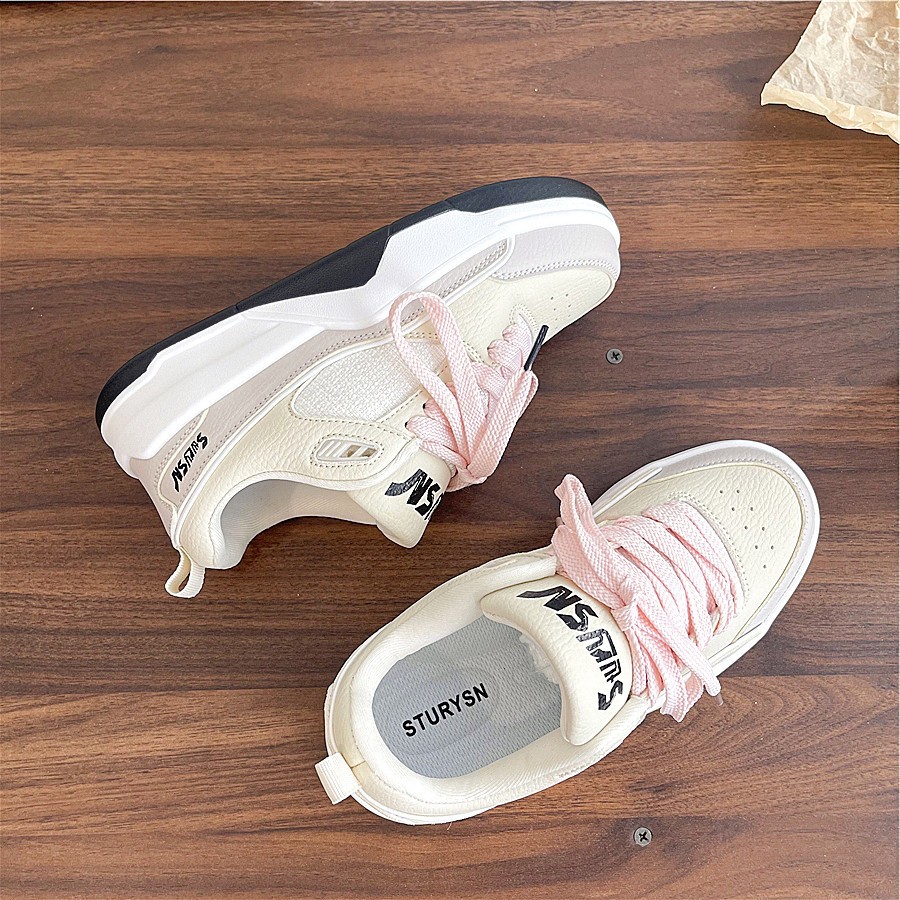 Zapatos de skate para mujeres 2026 primavera y verano zapatos para mujeres nuevos zapatos de nicho Zhong suela gruesa deportivo casual zapatos de correr retro zapatos blancos