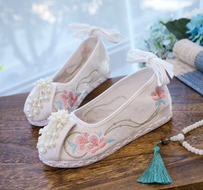 Blooming flowers costume Fairy Hanfu Shoes increased Chinese embroidery wedding shoe beads embroidered shoes round head XiuHe shoes