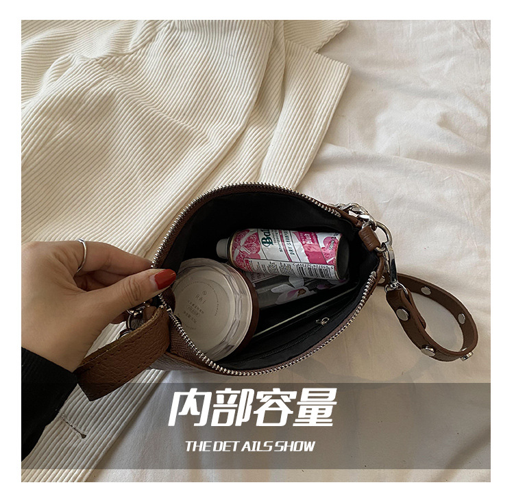 d内部容量