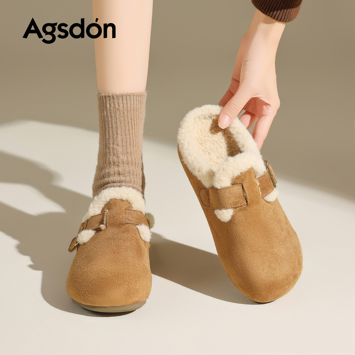 2026 nuevo estilo de primavera con suela gruesa de un pie con una cabeza de bolsillo medio trapeador zapatillas de algodón grueso