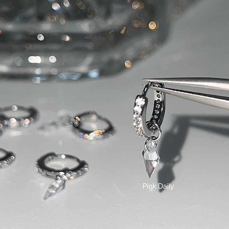 Kite Diamond Zircon Pendant Ear Buckle Women's Ear Bone Ring Simple Niche Ear Ring Double Ear Holes Stacked Wear