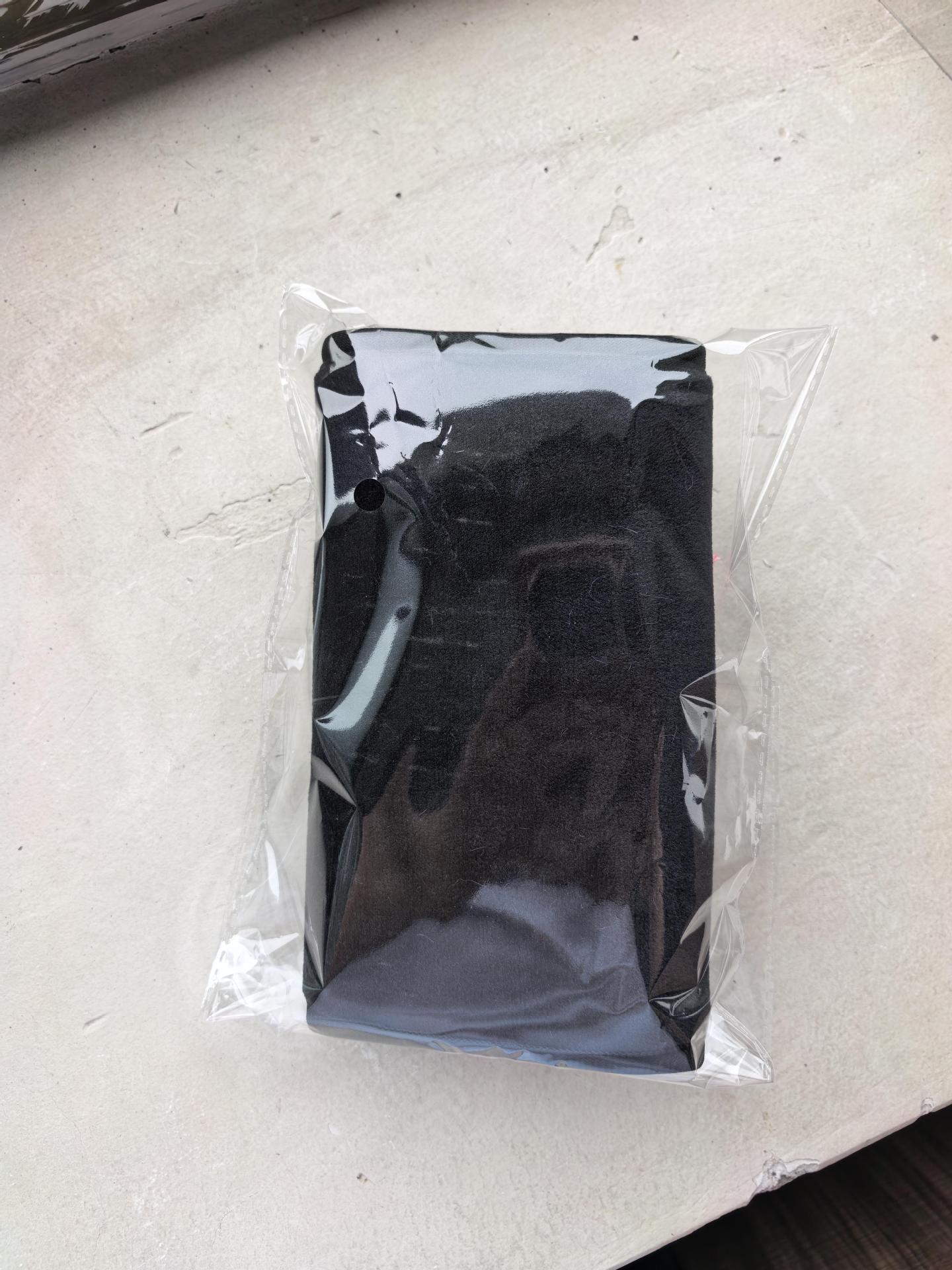 Car armrest cushion, short plush universal armrest pad with ice silk bow decoration