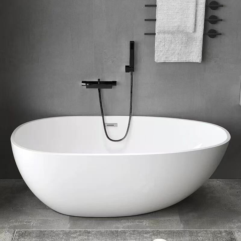 Seamless, integrated acrylic bathtub for home use, suitable for independent hotels, high-end guesthouses, and small apartments; a popular design Seamless, integrated acrylic bathtub for home use, suitable for independent hotels, high-end guesthouses, and small apartments; a popular design