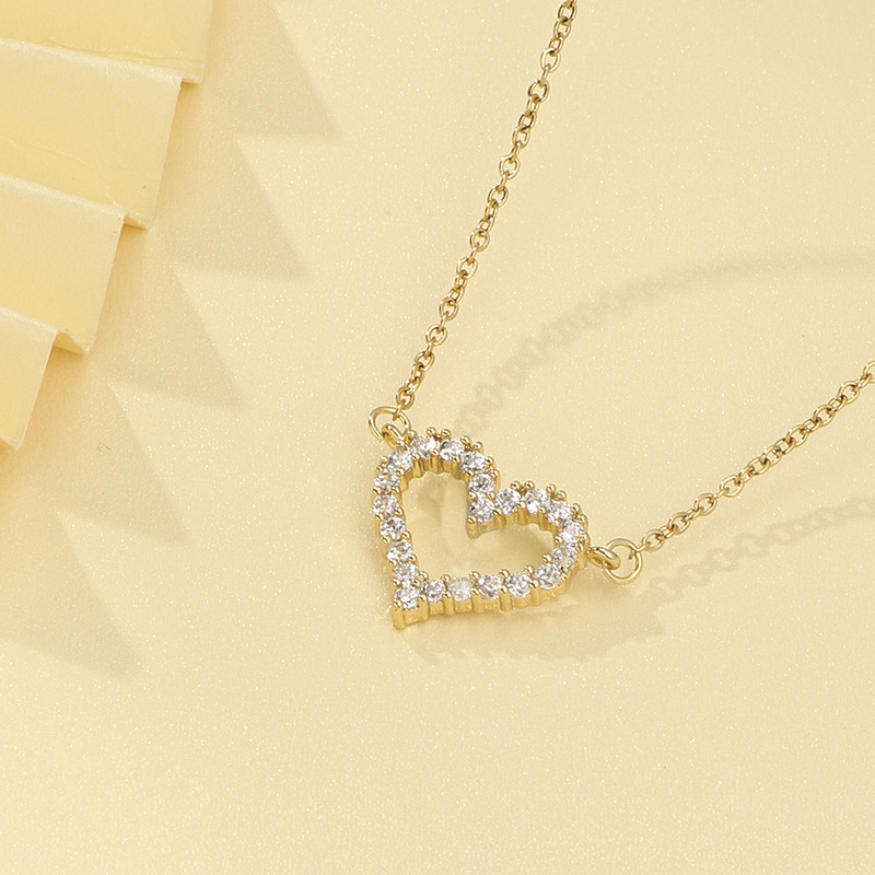 1 Piece Fashion Heart Shape Alloy Copper Inlay Zircon Womenu0027S Necklace