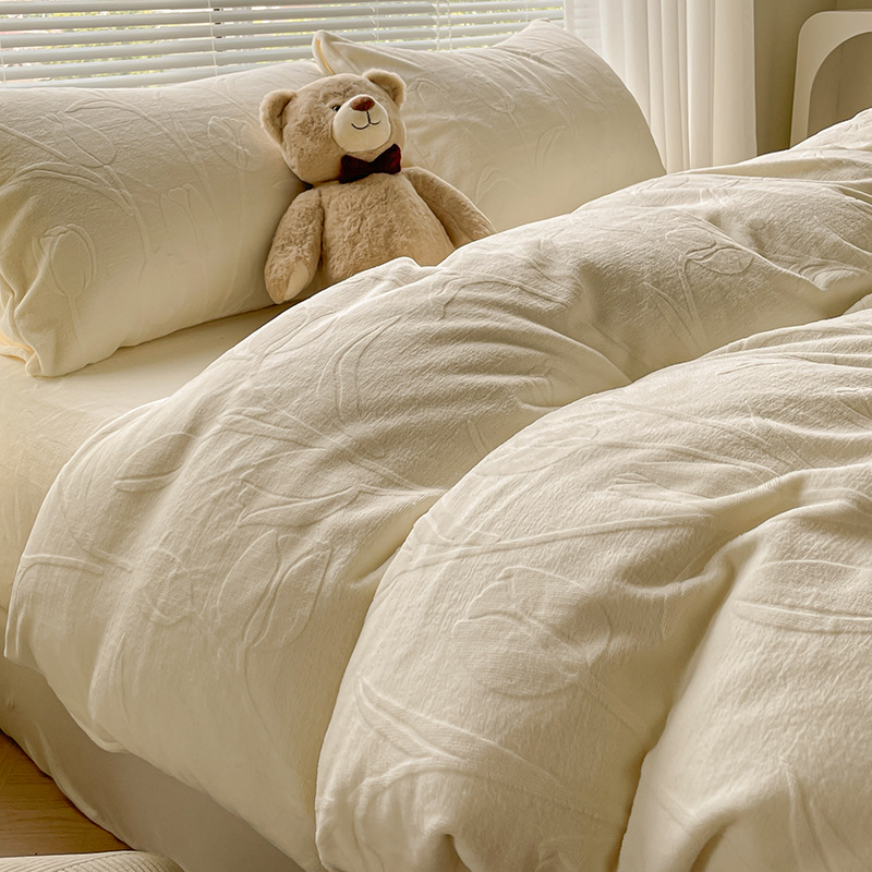 Gato sensación espesa de seda de cuatro piezas de seda de coral cálida escultura sábanas de cama cama de lana de invierno