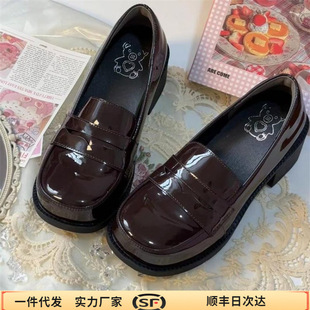 �d��ܽ����У����jkЬ�ӵ͸��WԺ�L��ϵ�ָ�4900�Ʒ�ЬСƤЬŮ