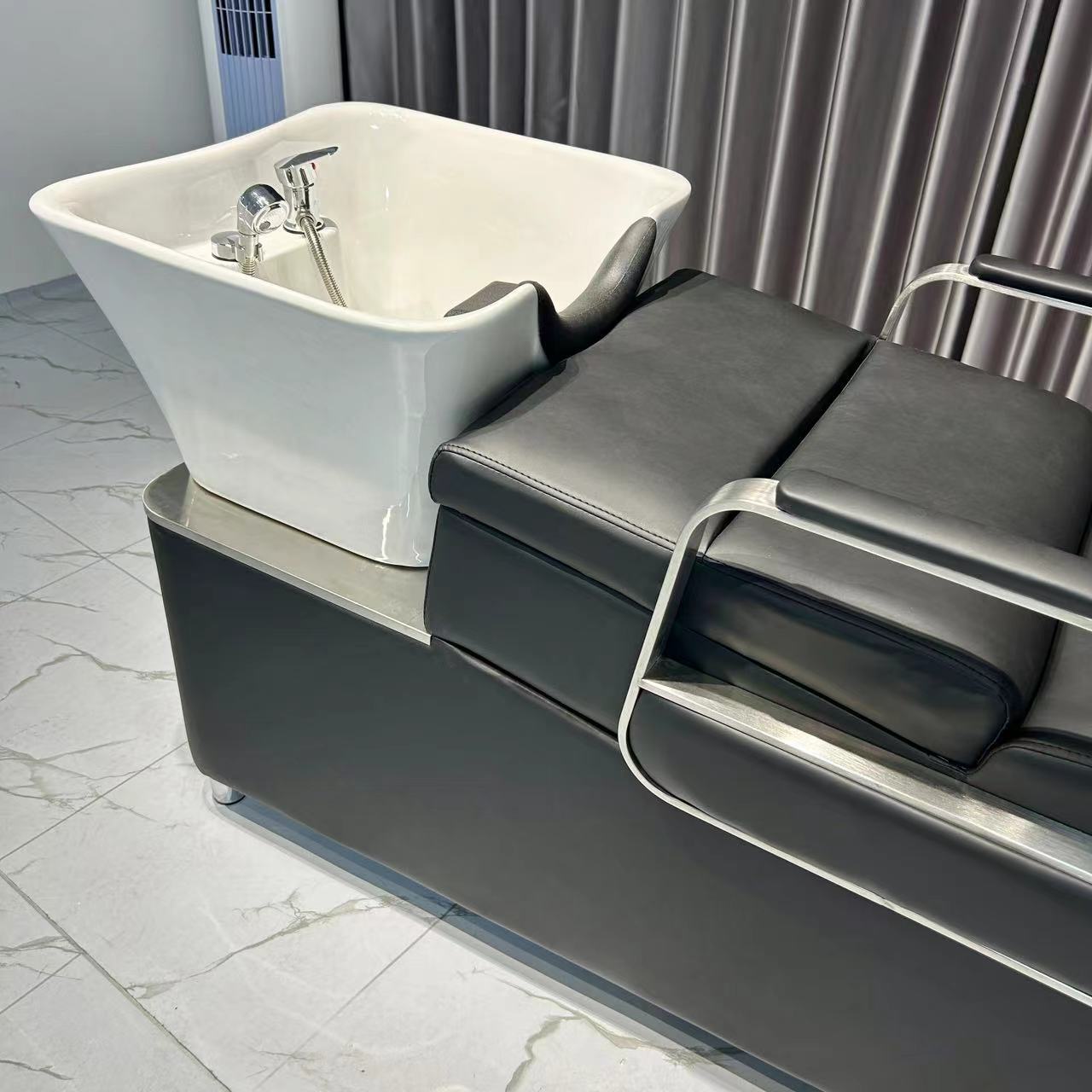 Cama de champú cuidadosamente seleccionada, peluquería de celebridades de Internet semi-reclinada, cama de champú, peluquería, lavabo de cerámica especial para peluquería, lavado japonés