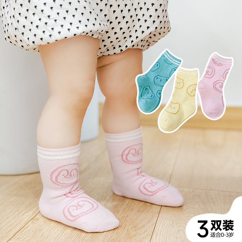 春と秋の赤ちゃんの子供の靴下a類のかわいい動物のジャカードの骨のない手の縫い目の精密な綿の中筒の靴下の卸売り|undefined