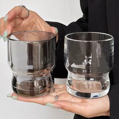 大衆デザインins風高級感層カップクリエイティブ太ったガラスコーヒーカップジュースカップウイスキーグラス