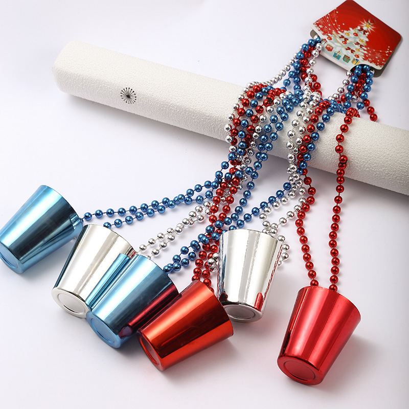 Collar con cuentas geométricas y vaso de plástico electrochapado para festival irlandés y fiesta de San Patricio