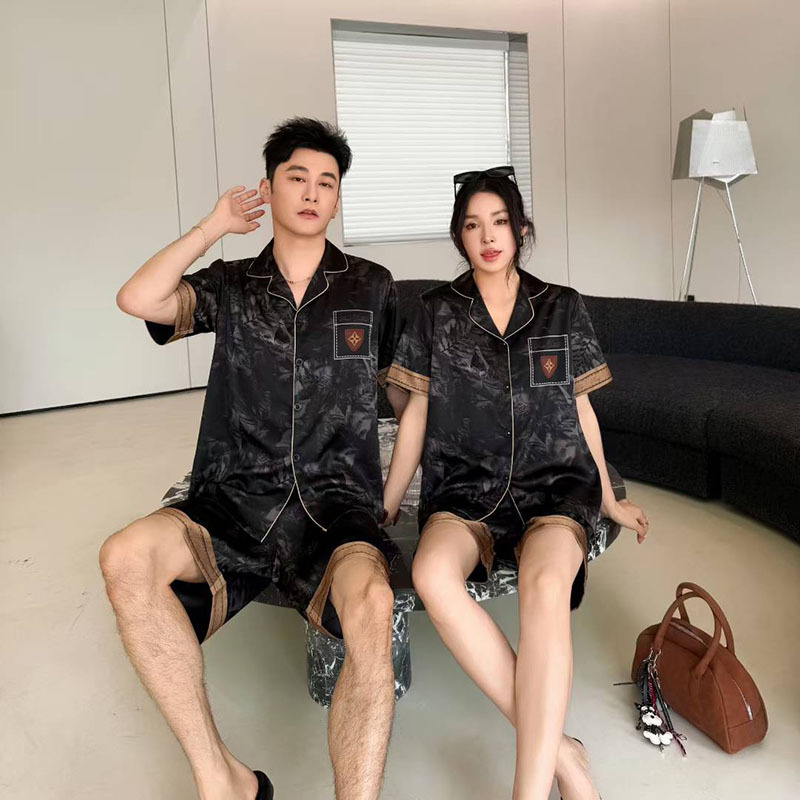 High-End Ice Silk Couple Pajamas for Women Summer Thin Short-Sleeved Shorts Cartoon Print Suit Korean Style Men's Home Clothes