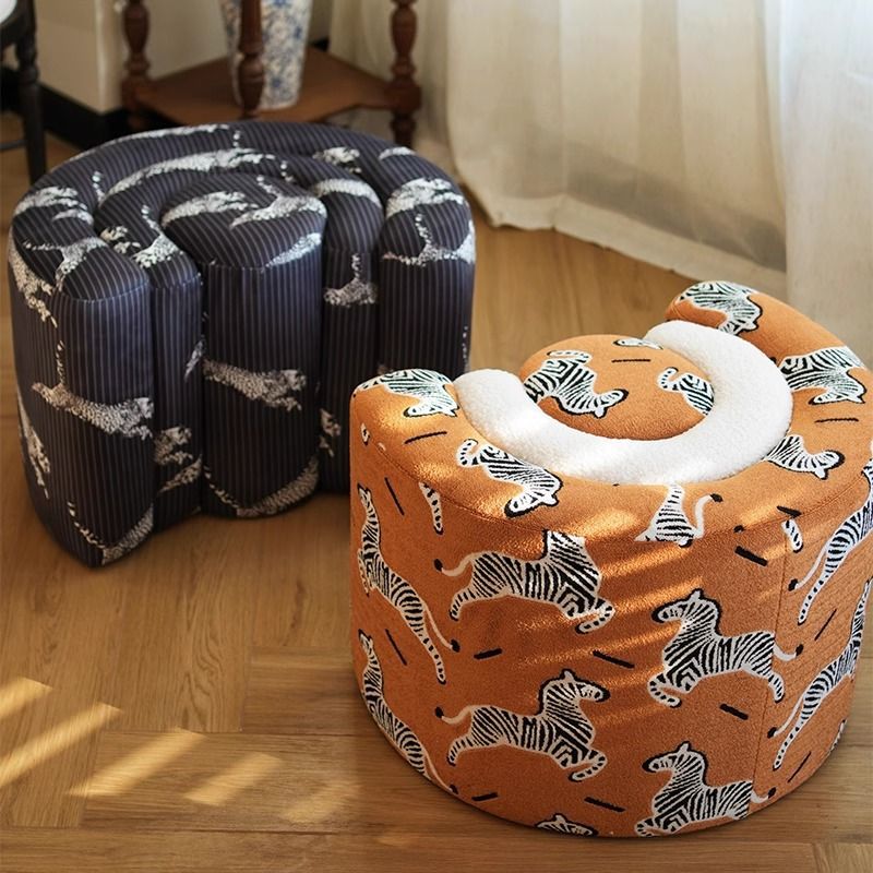 网红矮凳奶油风换鞋凳中古家用客厅卧室儿童凳沙发凳脚踏坐墩圆凳