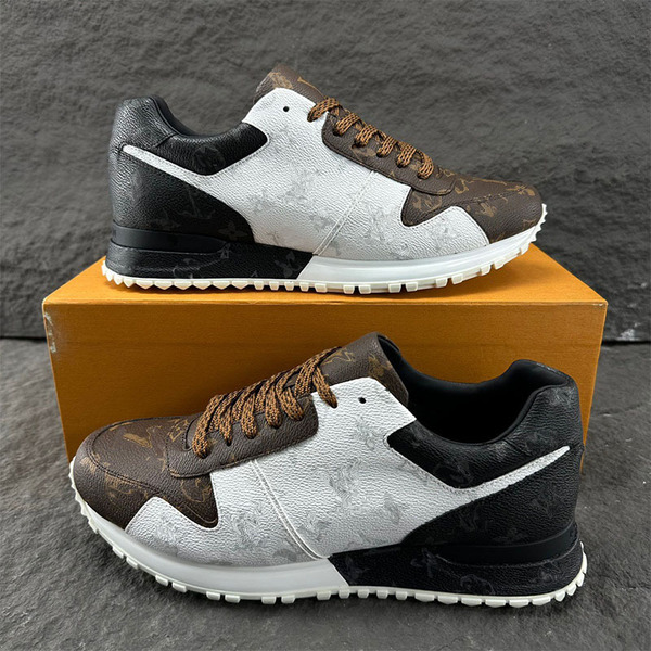 Fashionable trend universal sneakers flat for leisure
