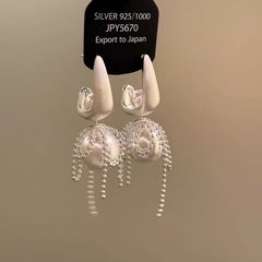 法式浪漫珍珠流苏耳环女小众设计高级感精致耳钉独特个性时尚耳饰