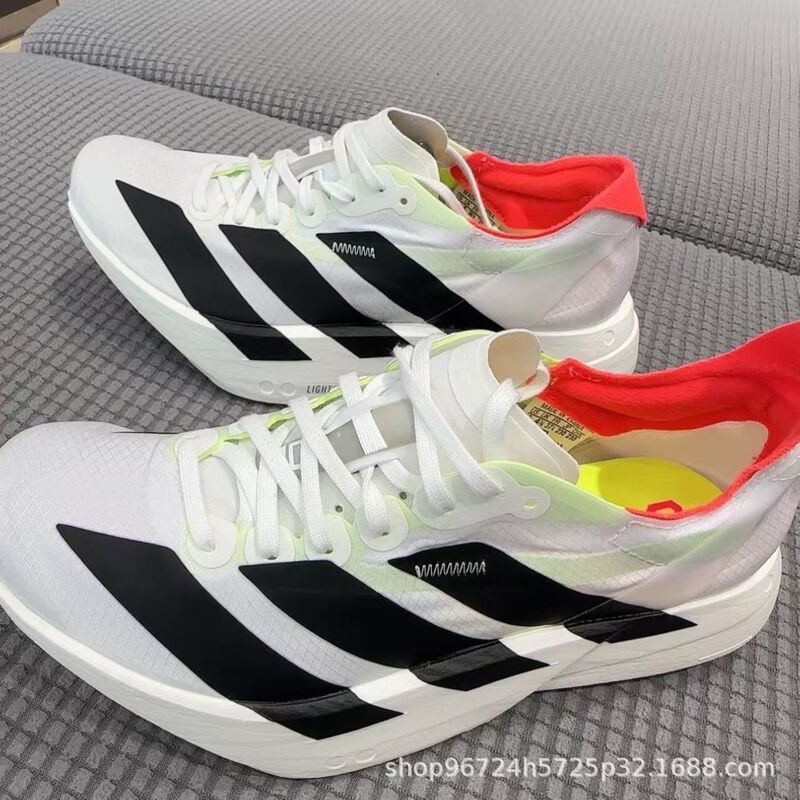 Ultra-soft carbon column Pro4 shock-absorbing running shoes for men and women, lightweight marathon spring/summer racing shoes, sports running shoes Ultra-soft carbon column Pro4 shock-absorbing running shoes for men and women, lightweight marathon spring/summer racing shoes, sports running shoes