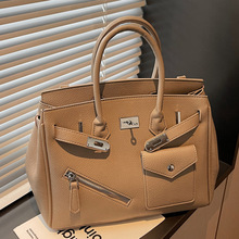 2025�＾�¿�r�����Ůʿ�����Ů�����ֵ���e���s�μ�б�����