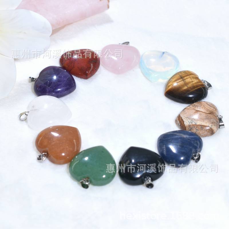 天然水晶石25MM桃心吊坠宝石粉晶爱心项链饰品玉石毛衣链挂件摆饰