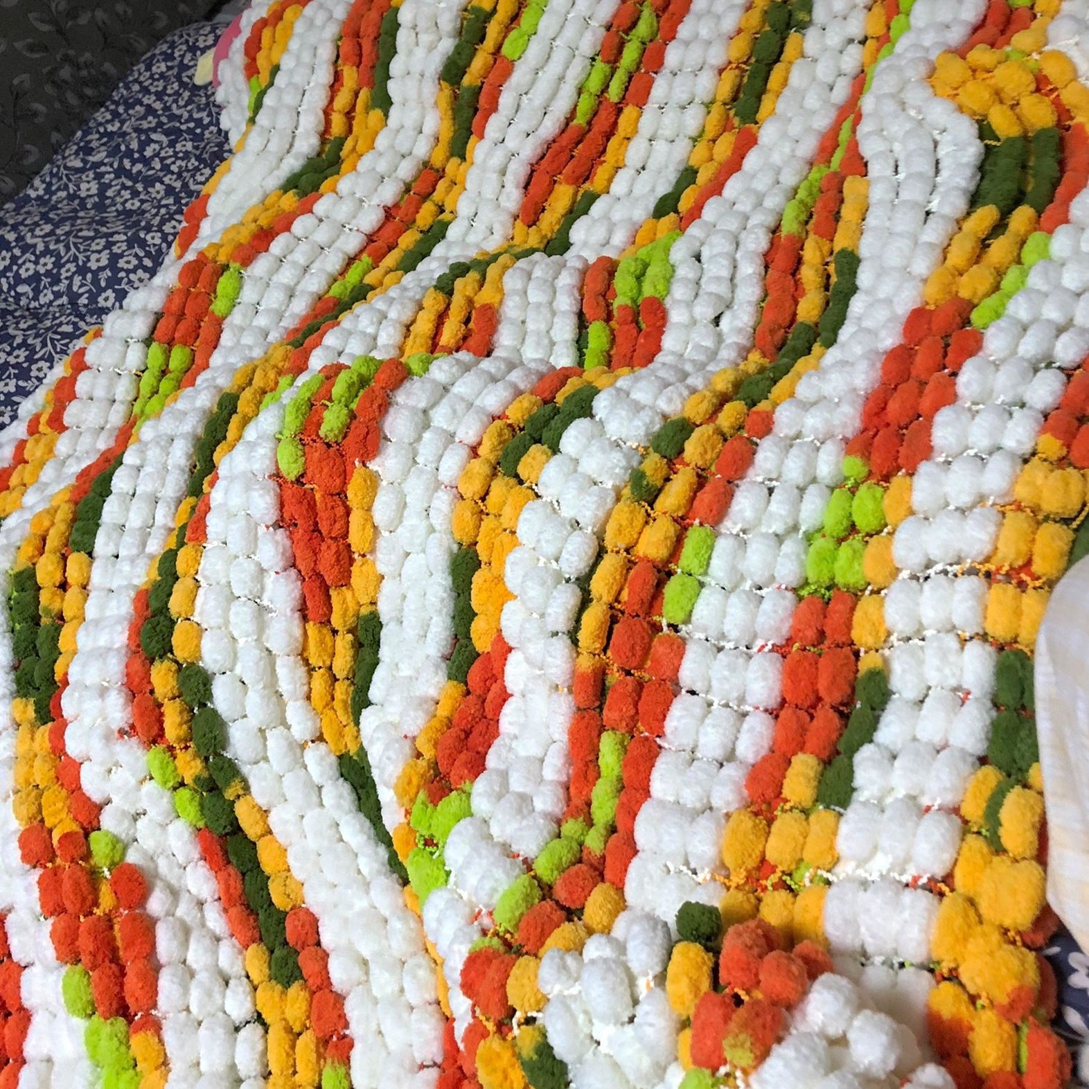 밀크화이트 + 밀밭_실볼 5개 + 도구 (스카프뜨기 1.6m * 16cm )