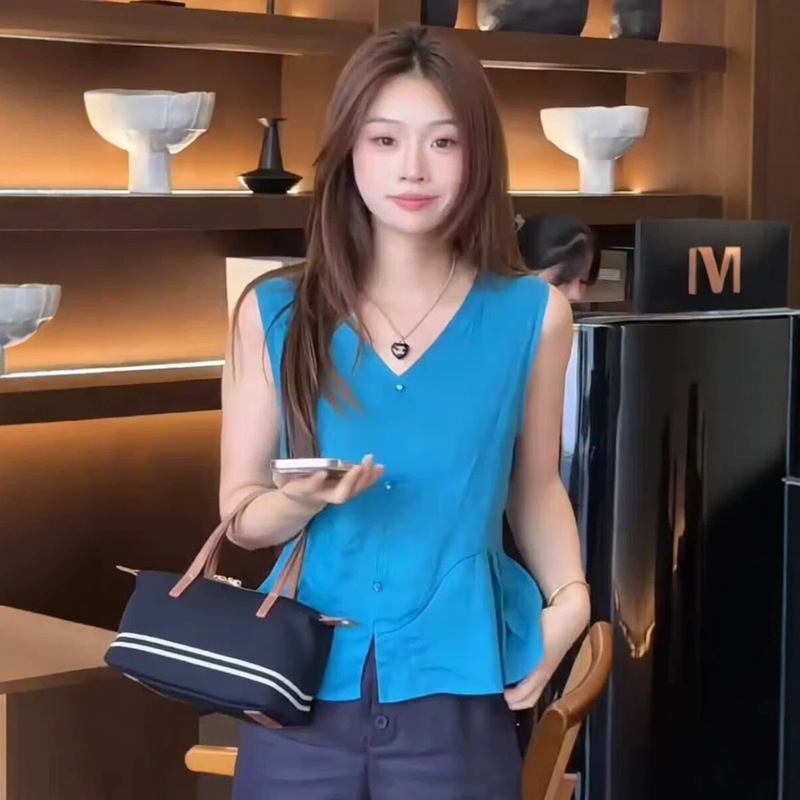 Dropshipping High-End V-Neck Ruffled Sleeveless Shirt for Women, New Summer 2026 Style, Loose Fit, Slimming, Versatile Top, Trendy