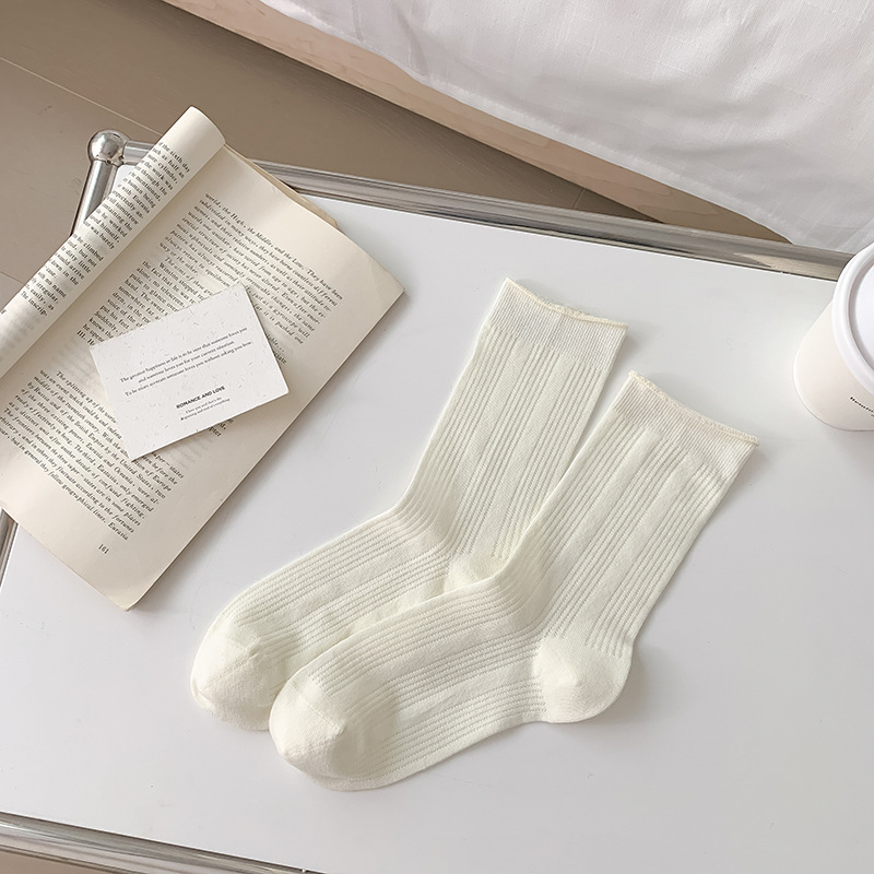 Calcetines Calcetines de verano para mujer Calcetines de algodón de color sólido Calcetines de confinamiento enrollados finos de primavera y verano Calcetines de pila para mujer Calcetines Zhuji