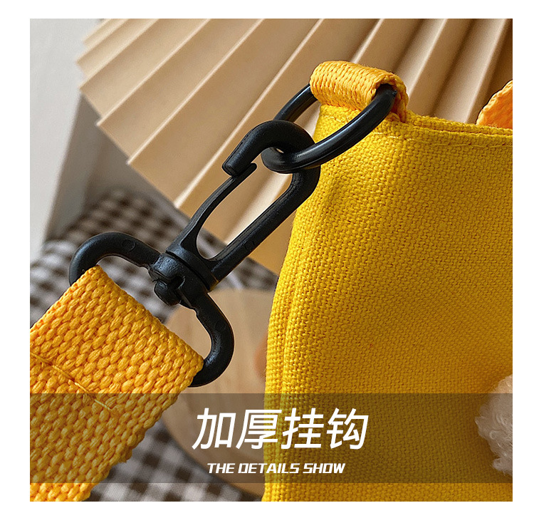 Japanese-style InS-style cute cartoon bear doll, girl student canvas crossbody bag, funny and unique single-shoulder bag undefined
