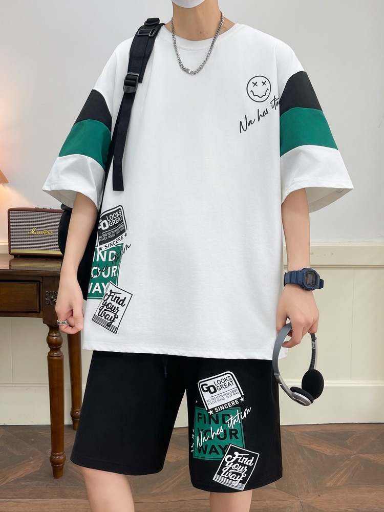 2025 juveniles de verano juego deportivo casual hombre versión suelta de moda de color de manga corta camiseta de cinco pantalones cortos