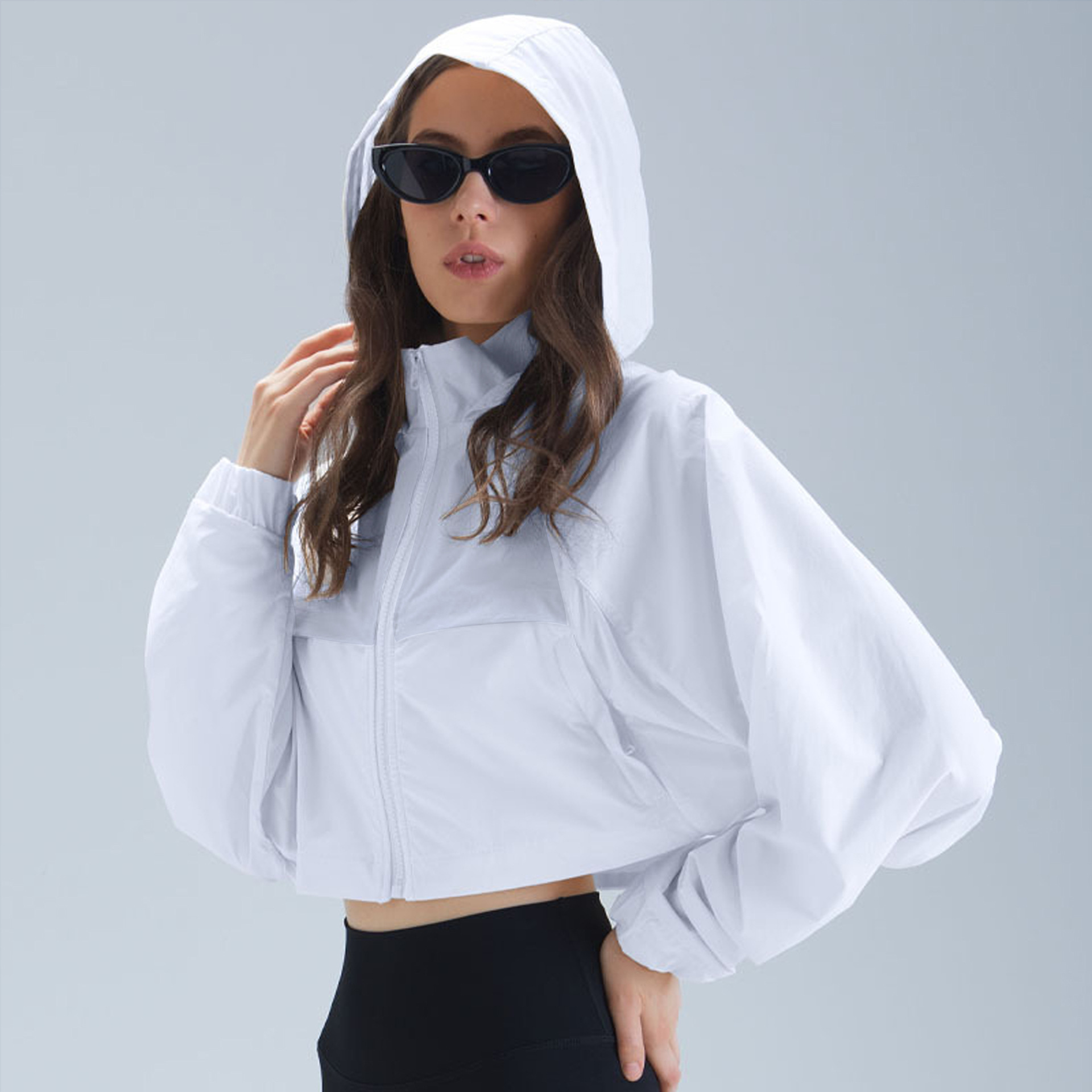 Transfronterizo corto con cojín de pecho para el deporte al aire libre juego de ocio fitness correr yoga suelto chaqueta con capuz seco rápido image 4