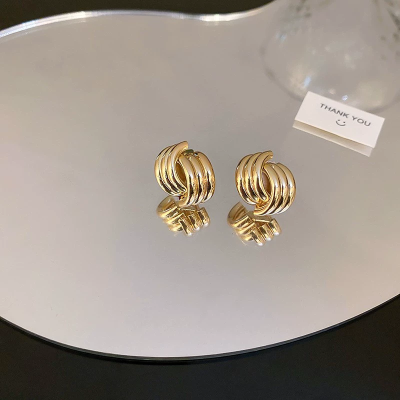 Серьги (Baoyu) металлическая серебряная игла, простой элегантный дизайн, высокое качество