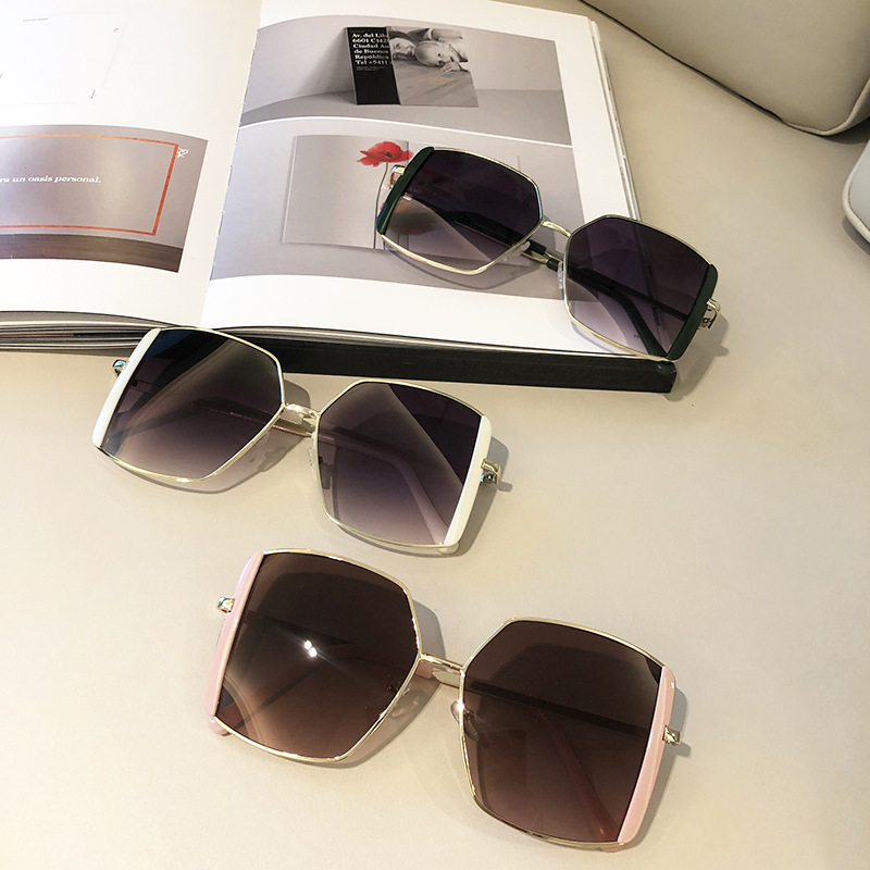 55g Weight UV400 Protection, UV Protection, Resin Lens Material Outdoor, Travel, Party, Fishing Occasion Women'S, Men'S, Unisex Gender Elegant, Glam, Retro, Vintage Style, Fashion, Sweet, Simple Style, Sports Style Grey, White, Pink, Green, Black Color Elegant Glam Retro UV400 Protection UV Protection Resin Women's Sunglasses 3