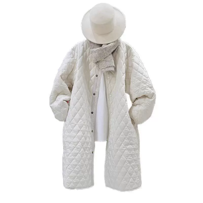 White light and thin quilted demi-season long down jacket with down, increased thickness, oversize