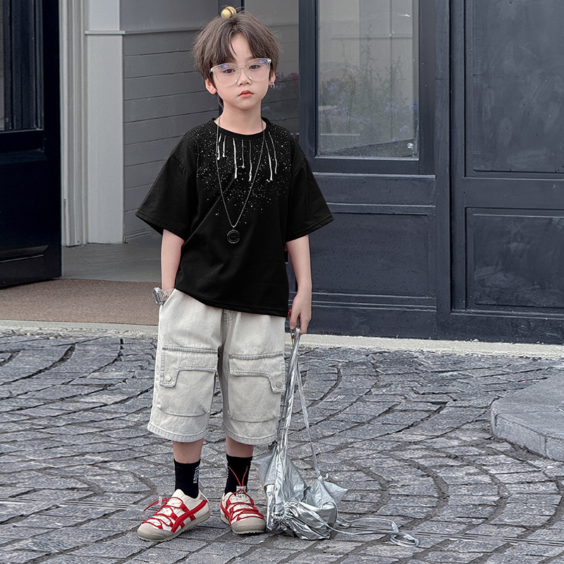 7419 Traje de verano para niños 2025 Nuevo verano para niños Ropa de manga corta fresca y atractiva Verano Red de celebridades de Internet de dos piezas de verano