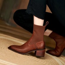 棕色靴子女2022新款秋冬季空姐單靴復古經典風中筒粗高跟馬丁短靴