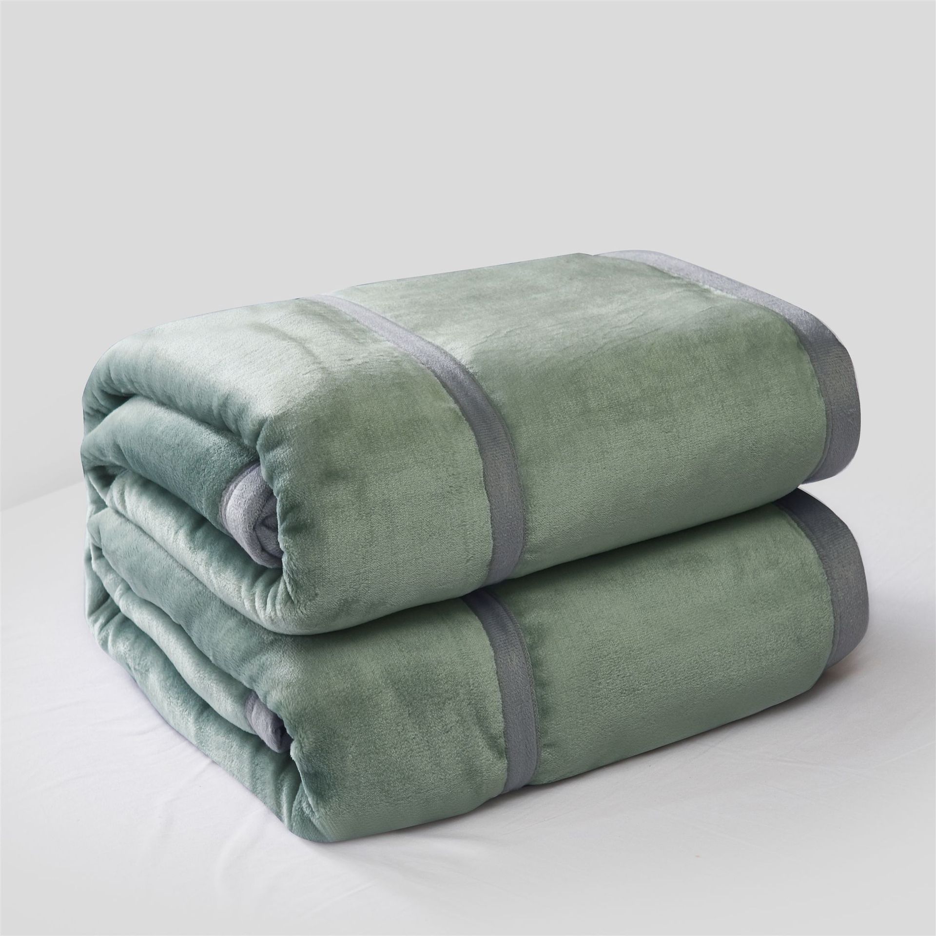 Color sólido engrosada piel manta cubierta de franela manta coral polar siesta manta regalo transfronterizo al por mayor