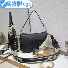2025新款爆款斜挎包手掌纹包女马鞍包百搭手提潮流时尚女包单肩