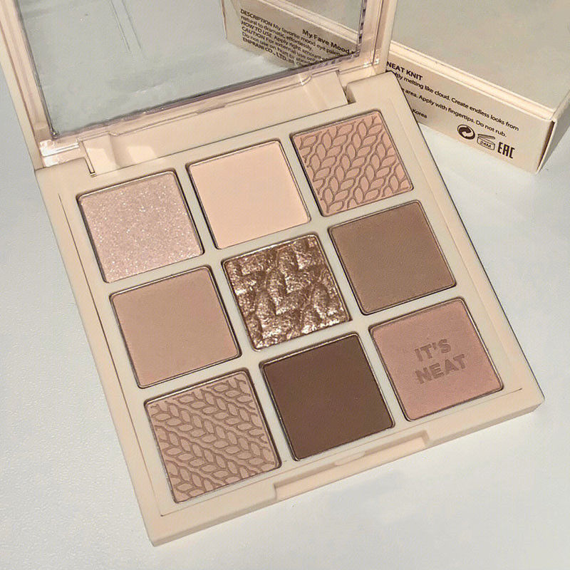 Douyin misma paleta de sombras de ojos de nueve colores Jiugongge mate nacarado té con leche de verano melocotón púrpura color rosa fresco nicho