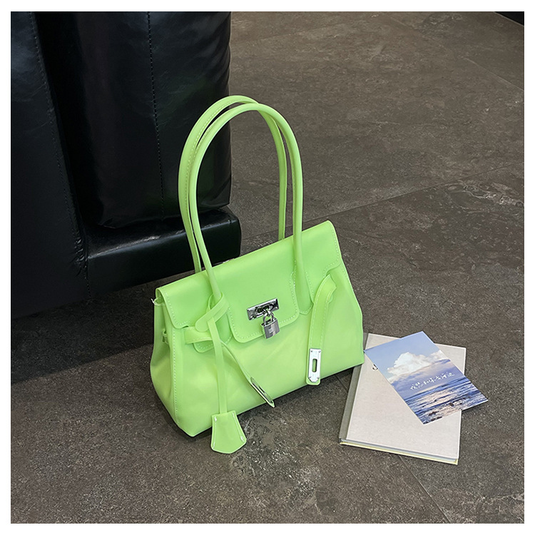 Bolsa de gelatina de gran capacidad para mujeres verano de 2026 nueva moda de dopamina Kelly bolso de moda coreano bolso de tote