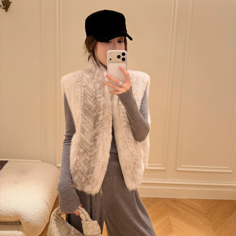 2026 Autumn/Winter Jiangnan District Purple Label Imported Herringbone Weave Mink Fur Zipper Jacket for Women 2026 Autumn/Winter Jiangnan District Purple Label Imported Herringbone Weave Mink Fur Zipper Jacket for Women