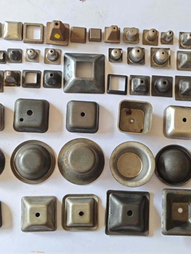 304050方立柱管堵盖帽封头物流箱货架周转箱工装堆垛脚冲压头方盖