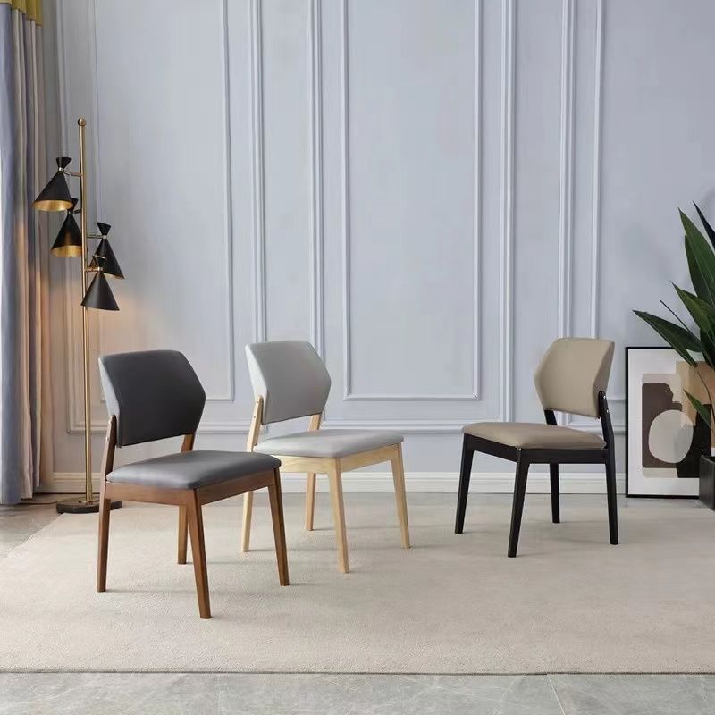 Nordic solid wood dining chair for home, modern minimalist luxury hotel restaurant chair, small apartment dining table chair stool