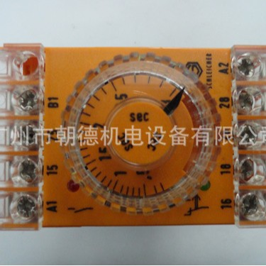 SCHLEICHER  SZT320 05701218-182 /220VAC 0.15-3S 继电器