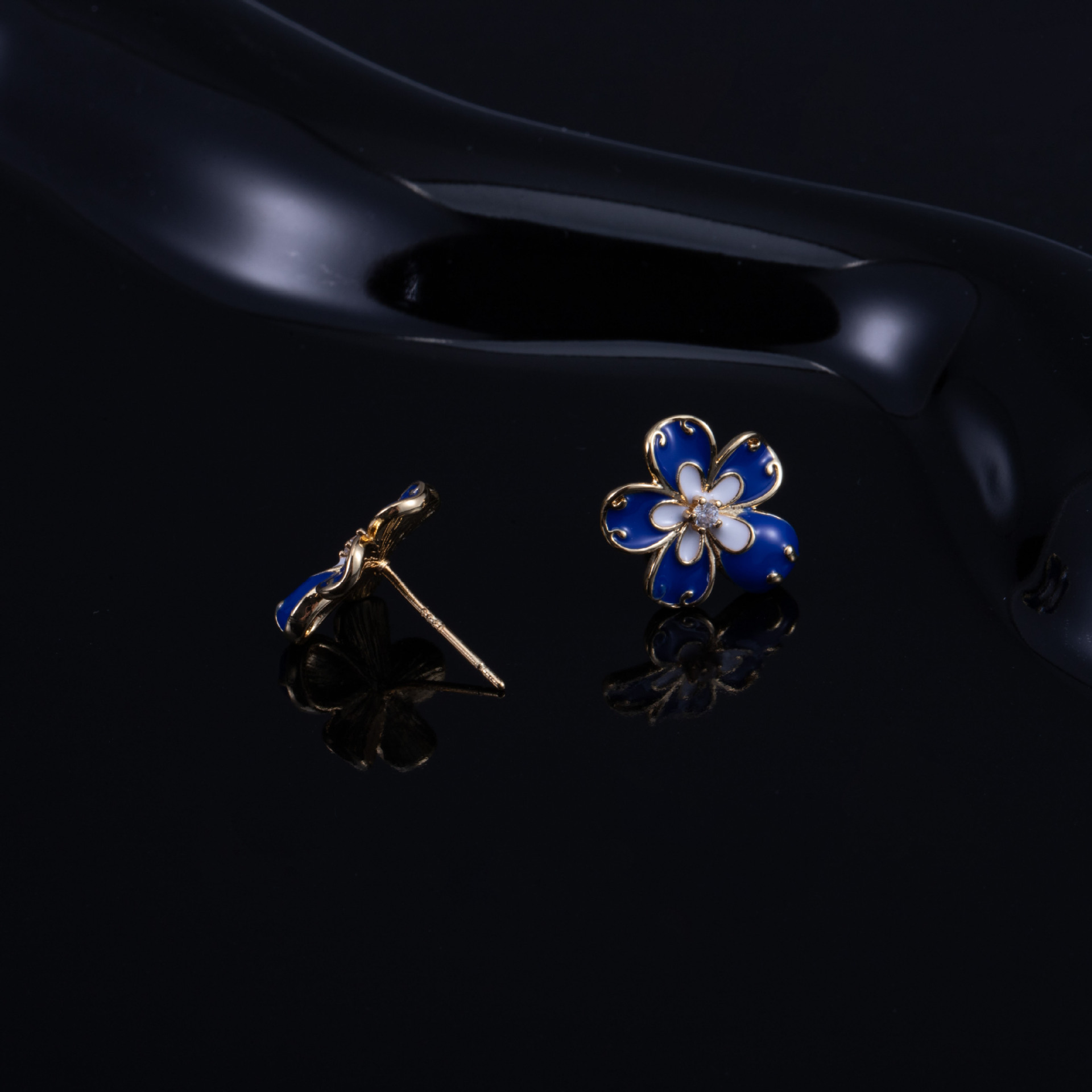 Copper Gold Color  Earring